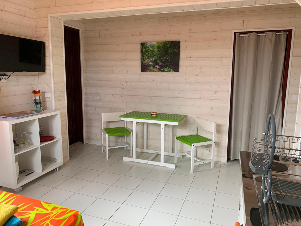 Appartement Les Lianes De Corail à Deshaies Extérieur photo